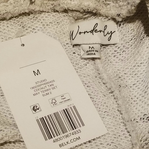 NWT, Wonderly Studio Women's Slub Terry Shorts, Size M - Picture 5 of 6